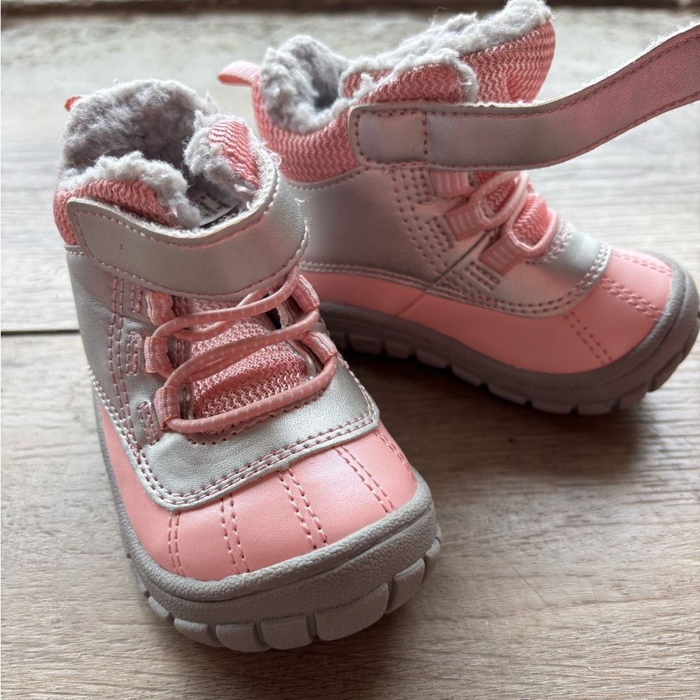 Wonder Nation Toddler Pink Snow Boots – Size 4